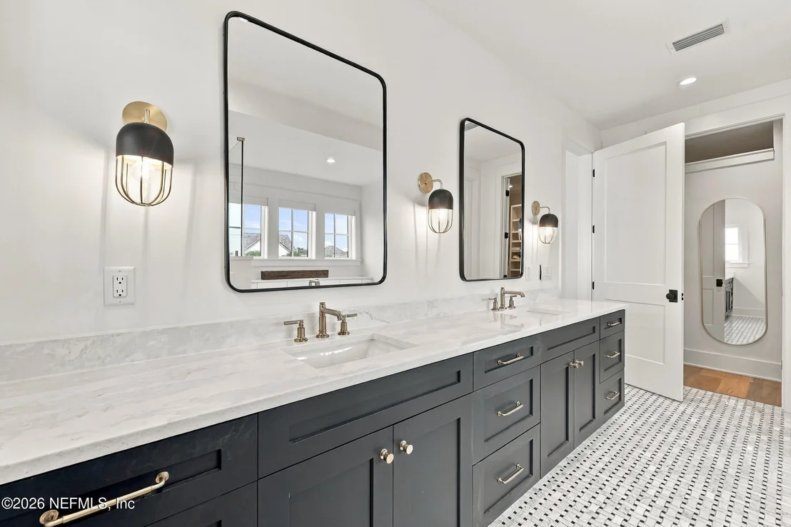 Photo of 3002 OCEAN Drive S
