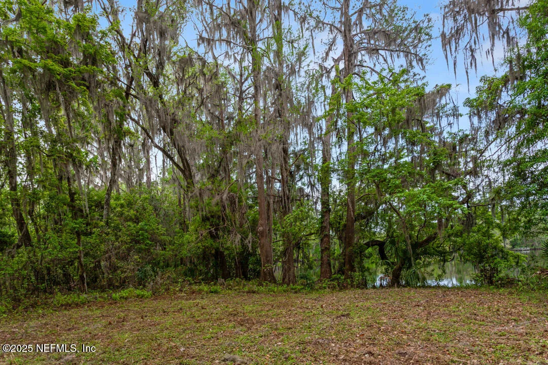 Photo of 1017 OLD GAINESVILLE Highway