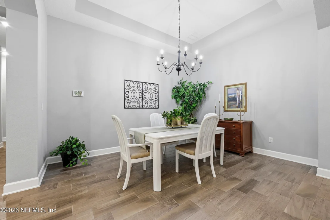 Photo of 359 GLENNEYRE Circle