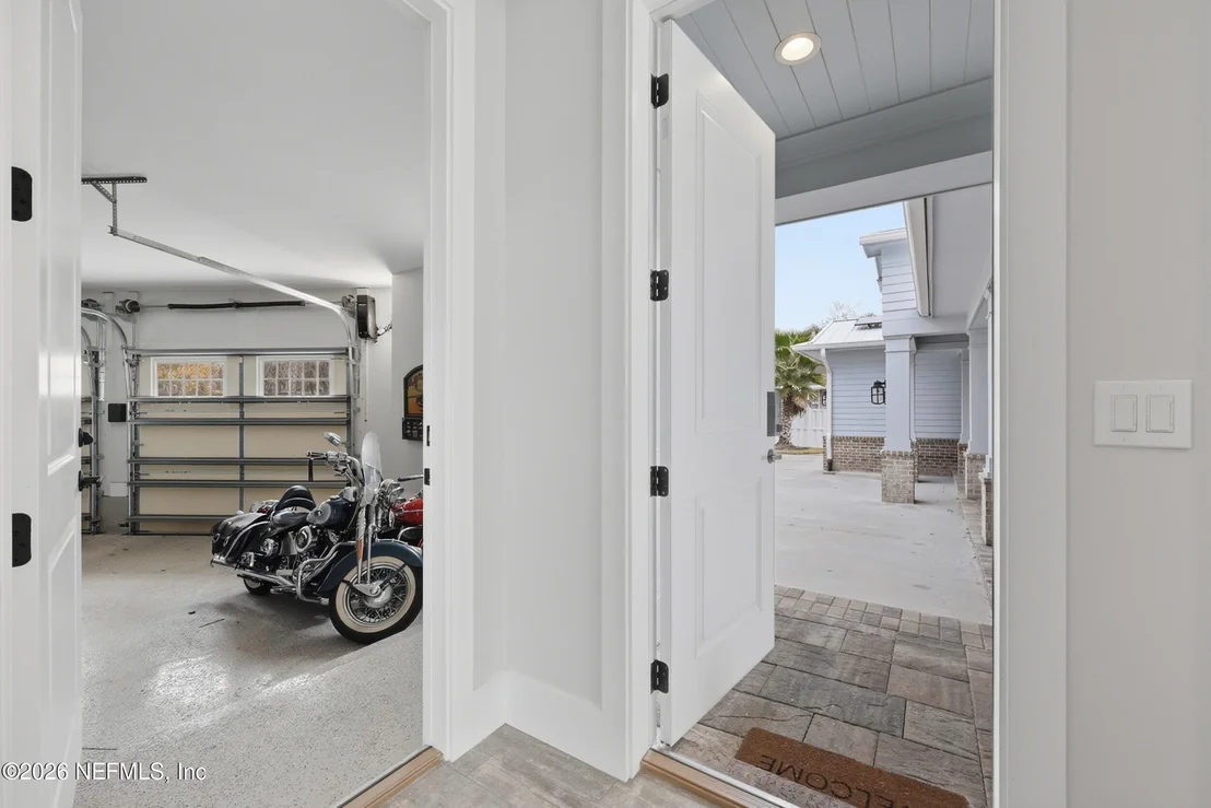 Photo of 5713 CROSSWINDS Circle