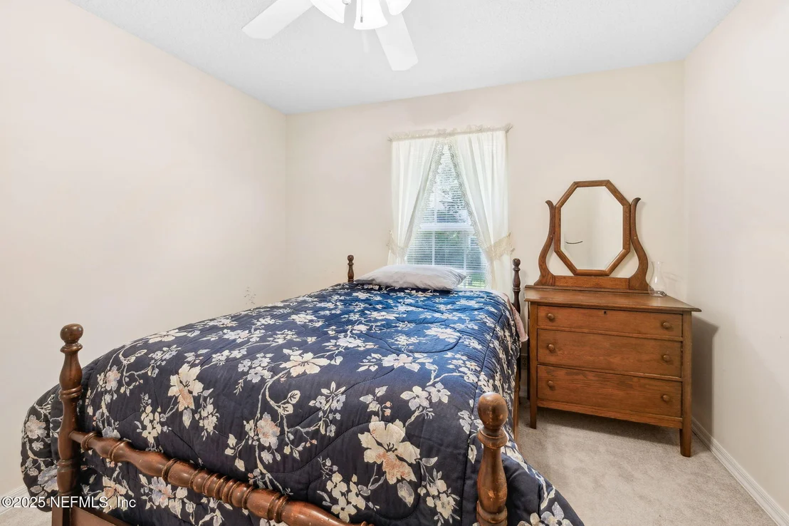 Photo of 212 LAKE Drive