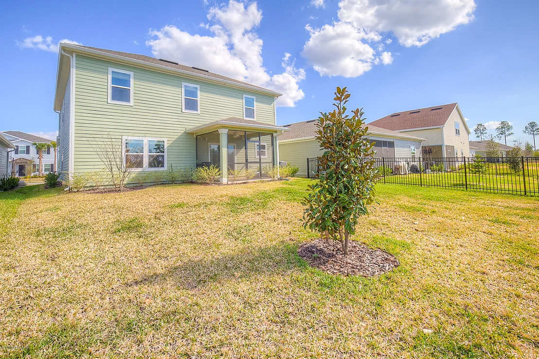 Photo of 112 BLUFFTON Court