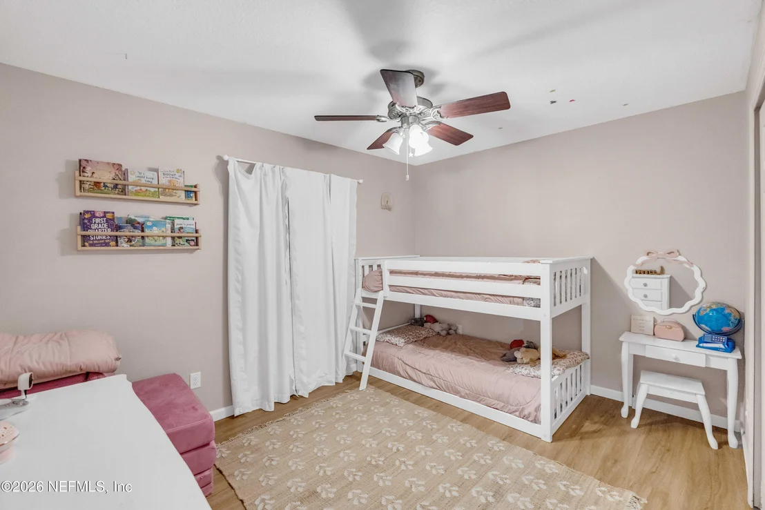 Photo of 9639 BEMBRIDGE MILL Drive