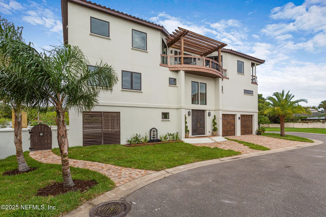 Photo of 9 BONITA BAY Drive
