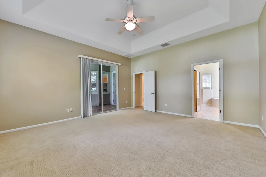 Photo of 804 RILEY Lane