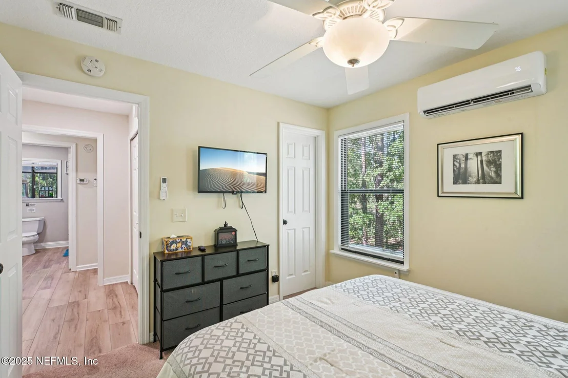 Photo of 1265 WHISPERING PINES Road