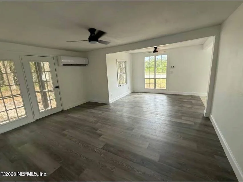 Photo of 656 STATE ROAD 20