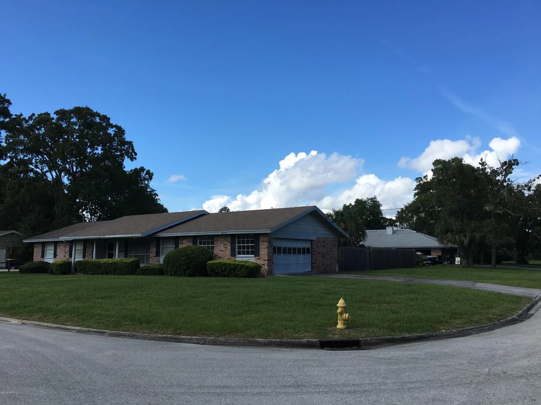 Photo of 7421 MAPLE TREE Drive