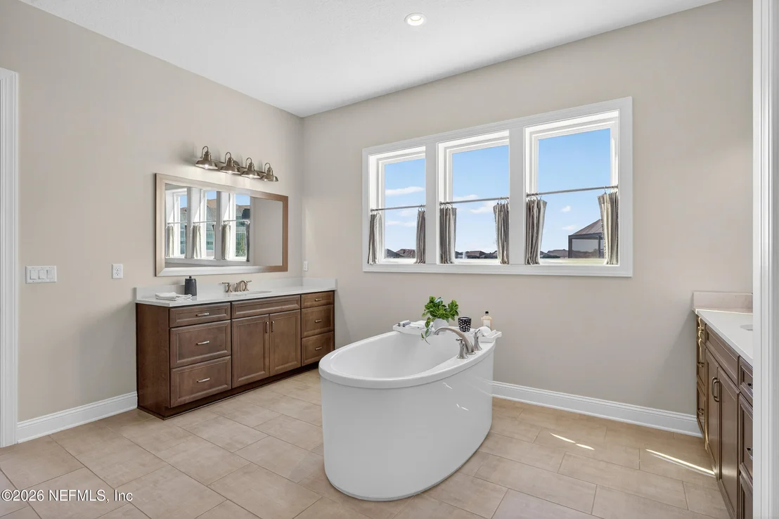 Photo of 105 AWLLEAF Court