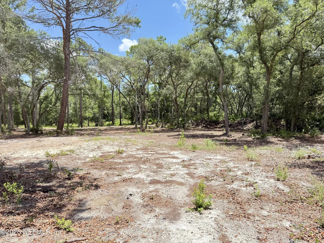 Photo of 438 CHAMBERLAIN Road
