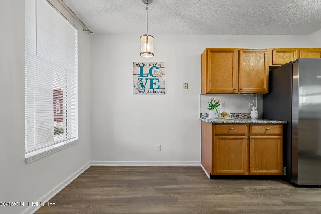 Photo of 910 PINE VALLEY Place