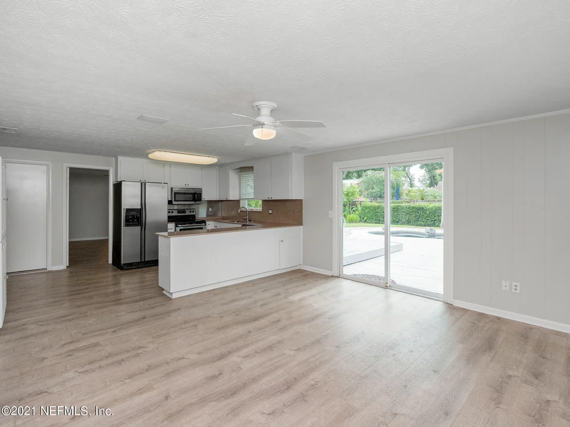 Photo of 3805 EUNICE Road