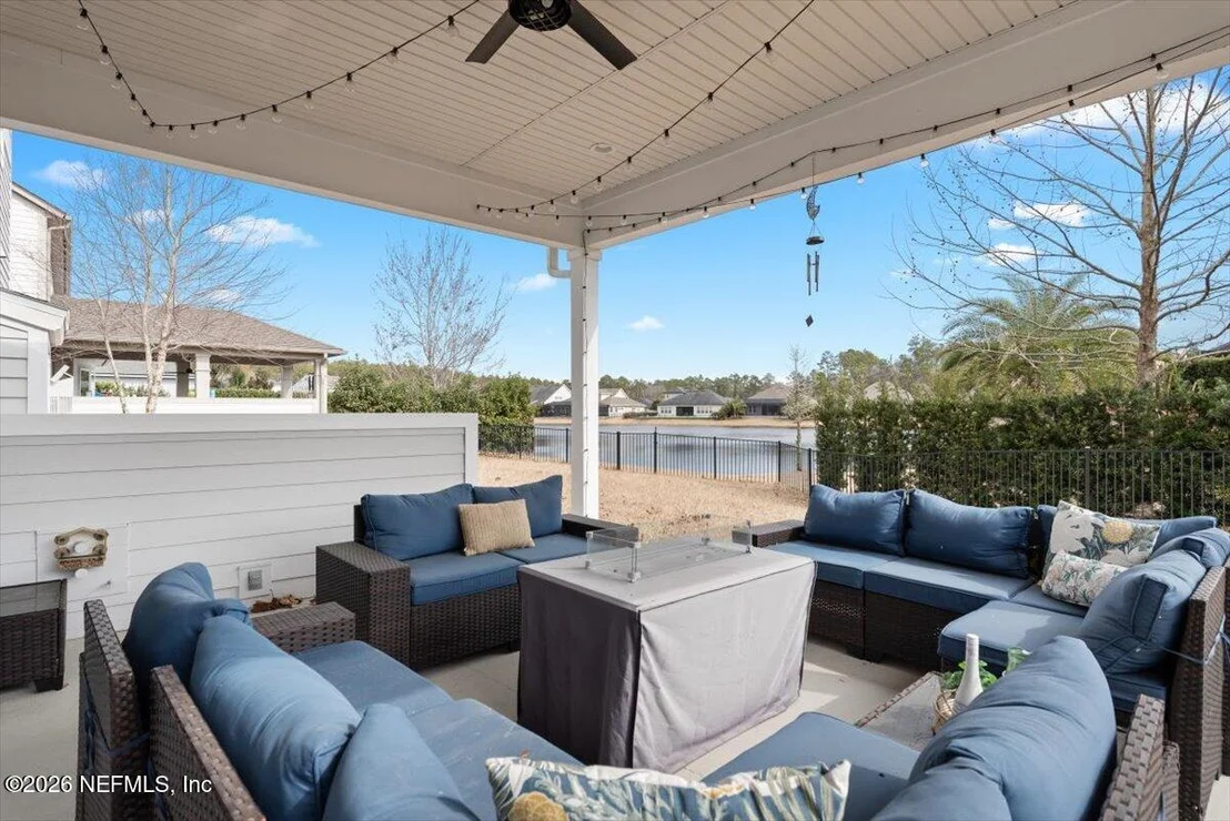 Photo of 592 OUTLOOK Drive