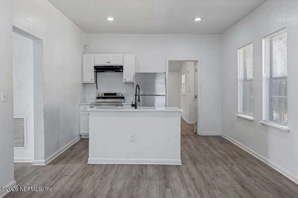Photo of 4808 SILVER Street