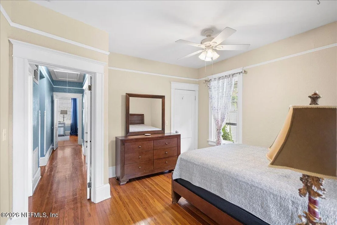 Photo of 1853 POWELL Place