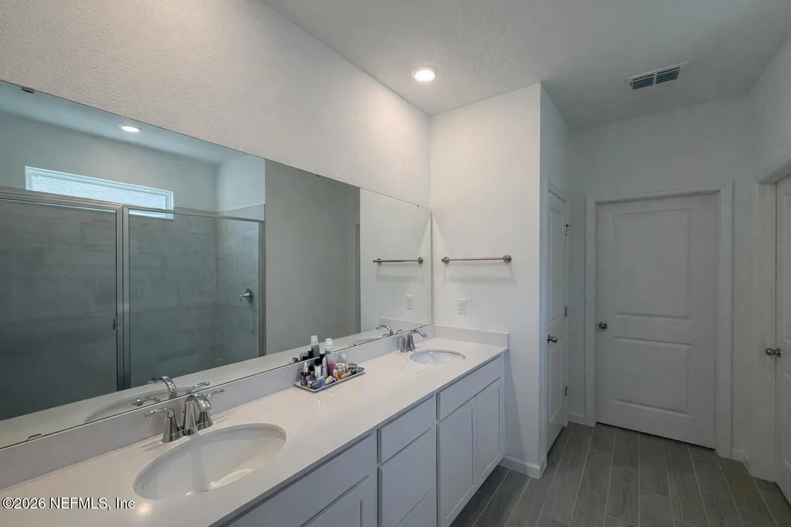 Photo of 62 DISSTON Cove
