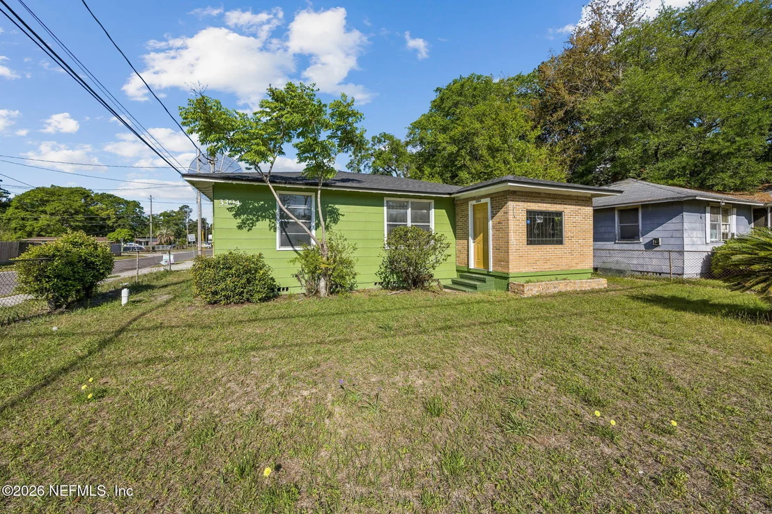 Photo of 3304 DIVISION Street