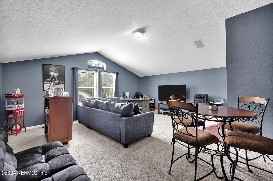Photo of 11565 PACEYS POND Circle