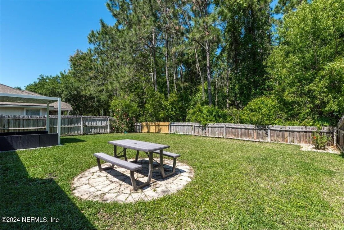 Photo of 952 BECKINGHAM Drive