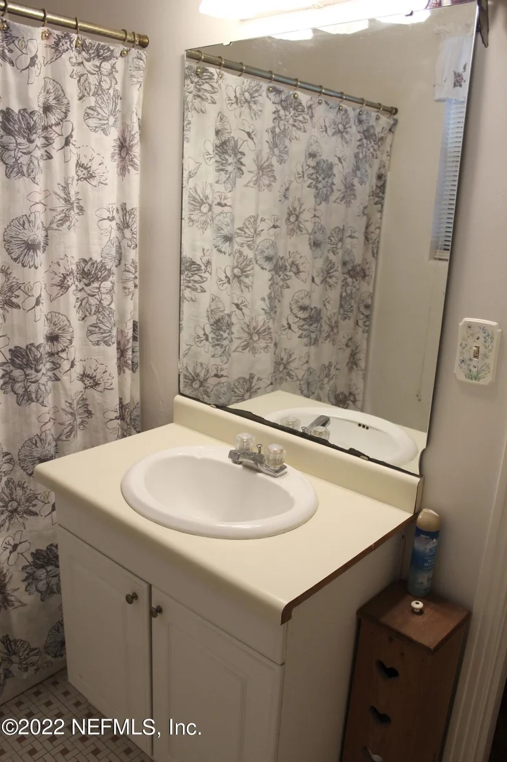 Photo of 5261 QUAN Drive