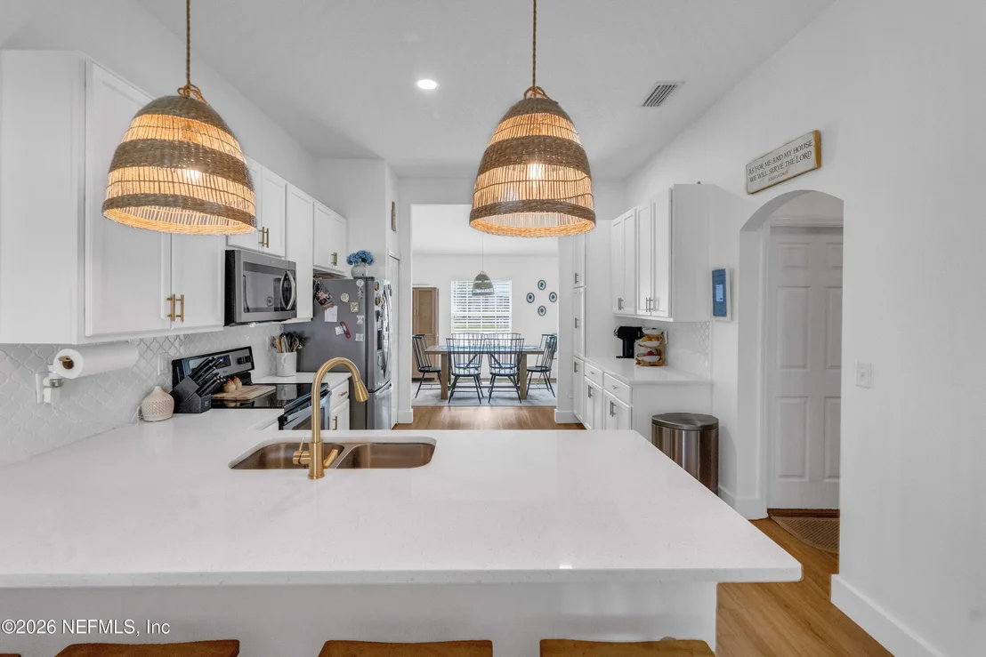 Photo of 9639 BEMBRIDGE MILL Drive
