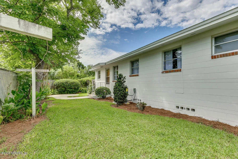 Photo of 2053 RONALD Lane