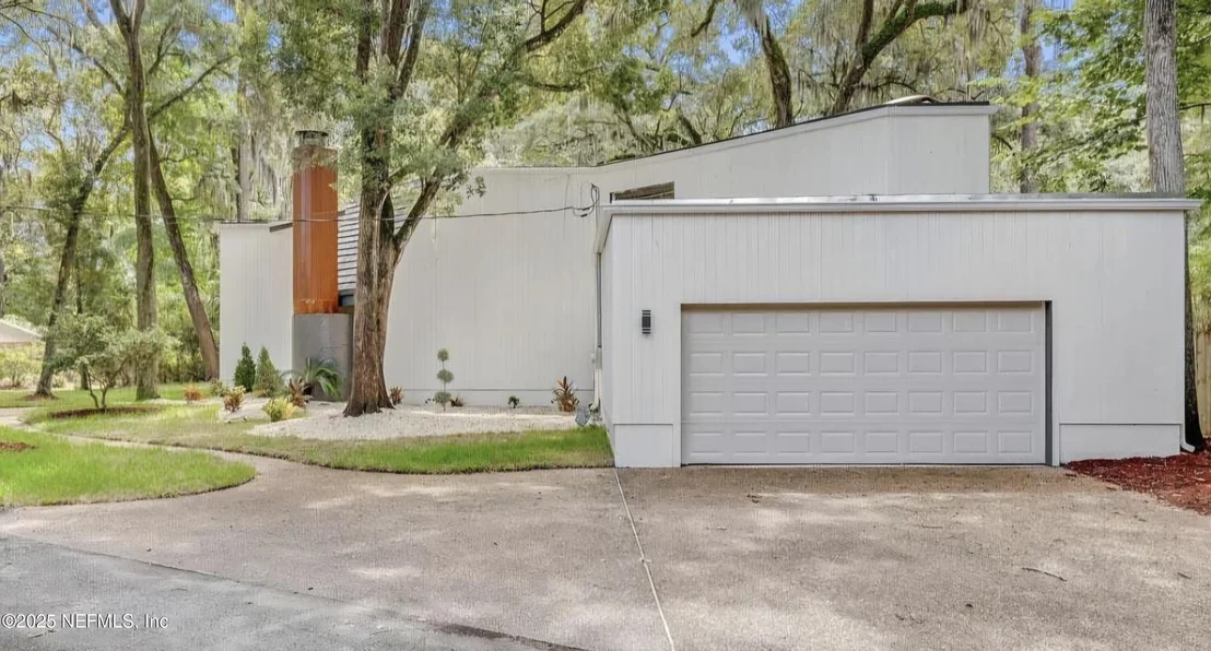 Photo of 2970 SHADY Drive