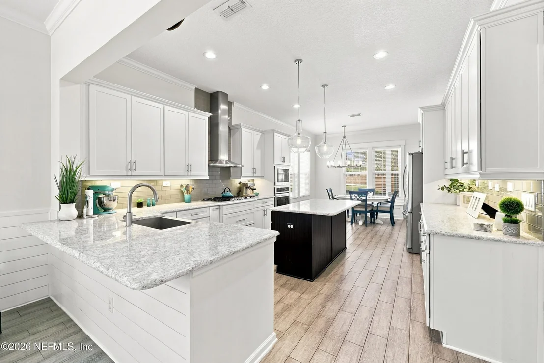 Photo of 69 FREMONT Avenue