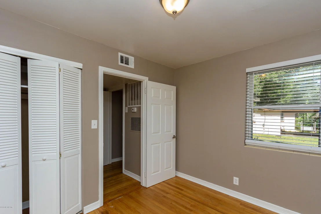 Photo of 7234 PINEVILLE Drive