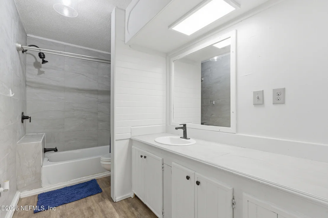 Photo of 9246 BEARDEN Road