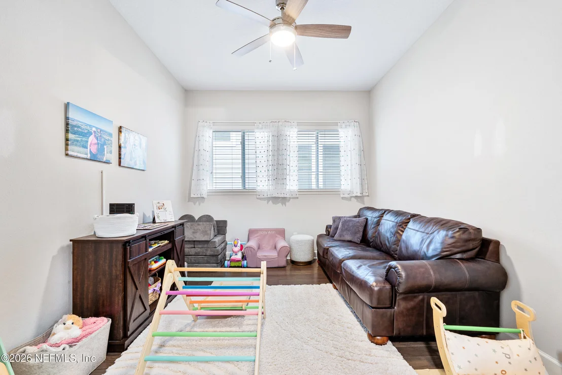 Photo of 55 PALISADE Drive