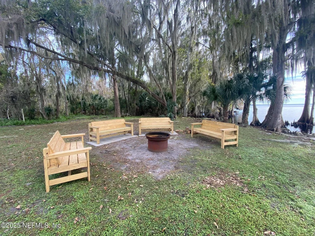 Photo of 806 PARADISE Boulevard