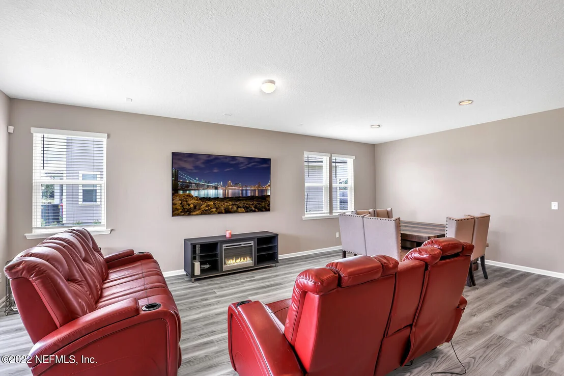 Photo of 54 PEPPERPIKE Way