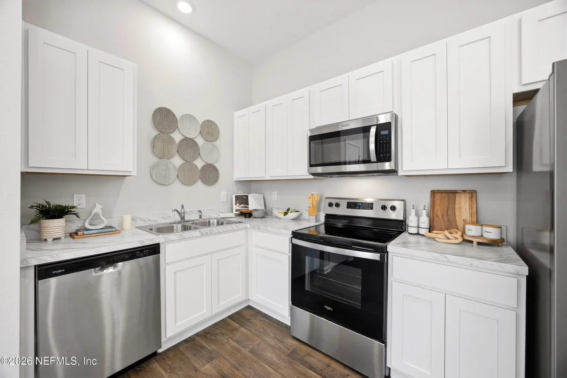 Photo of 144 SILVER BIRCH Street