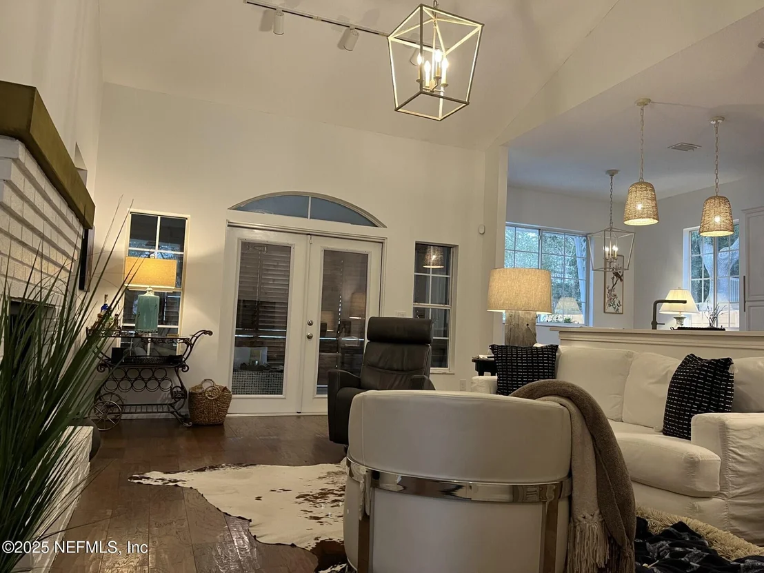 Photo of 340 SHAMROCK Road