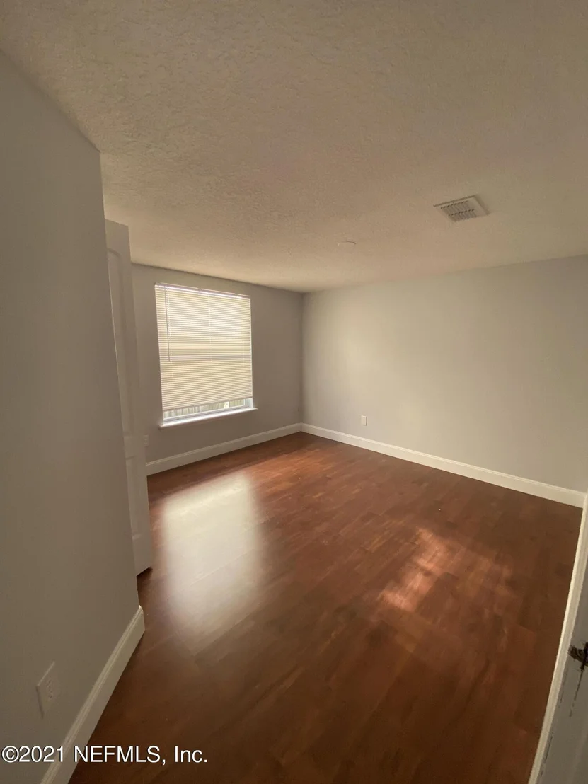 Photo of 10313 MEADOW POINT Drive