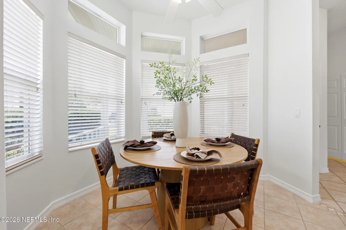 Photo of 272 SEA WOODS Drive N