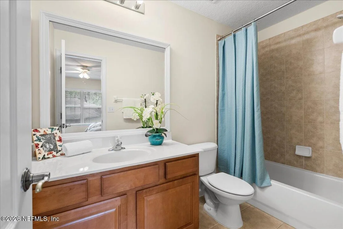 Photo of 1880 OAKCHIME Drive