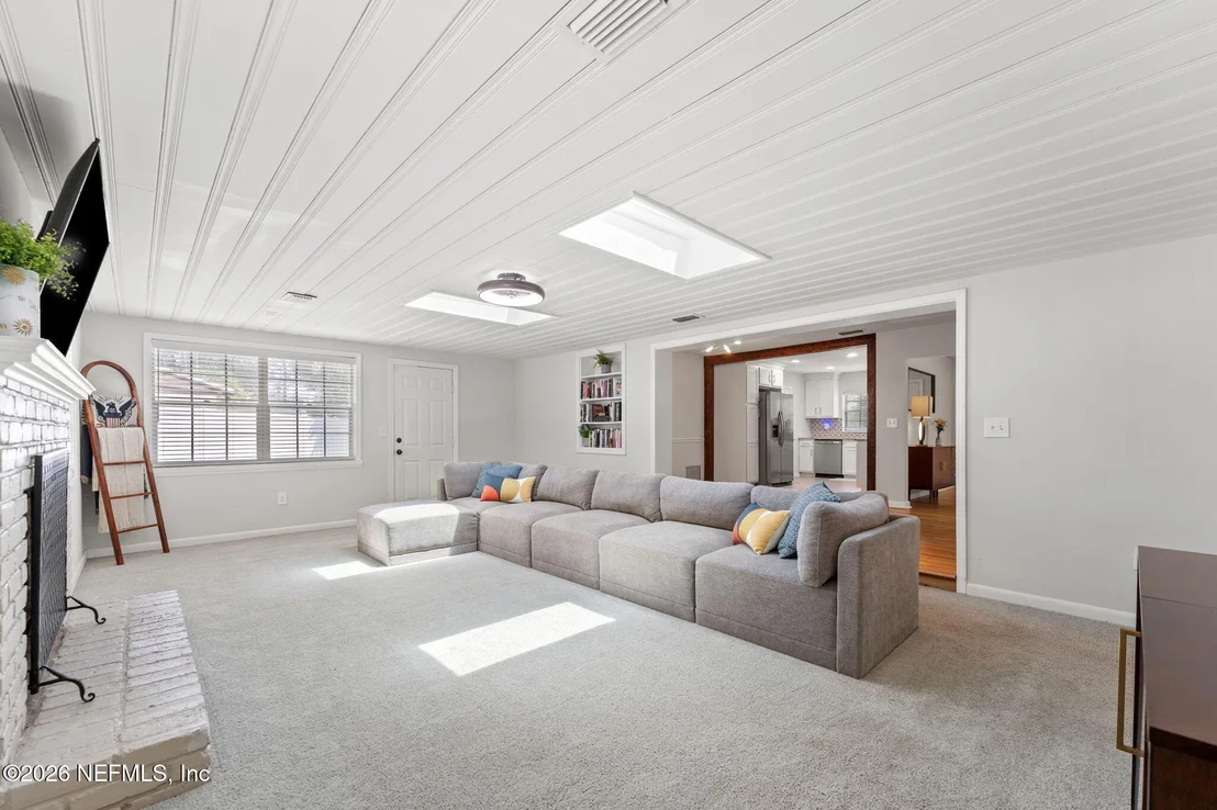 Photo of 6144 ROBBINS Circle N