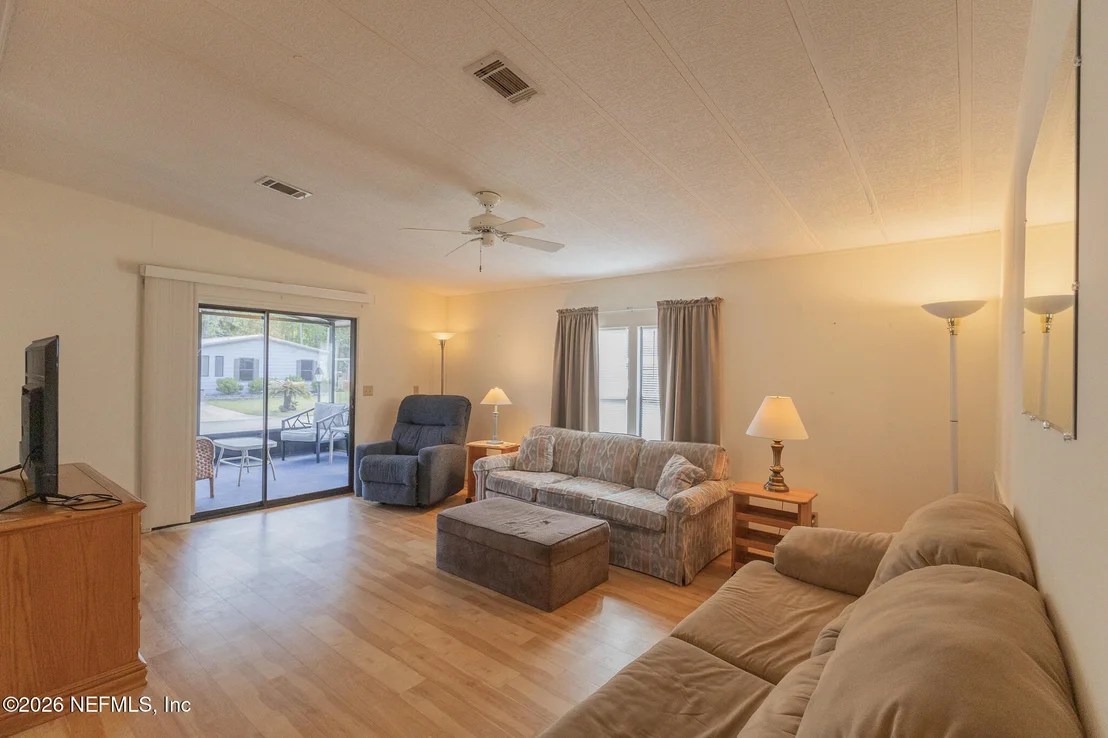 Photo of 143 BAYOU Drive