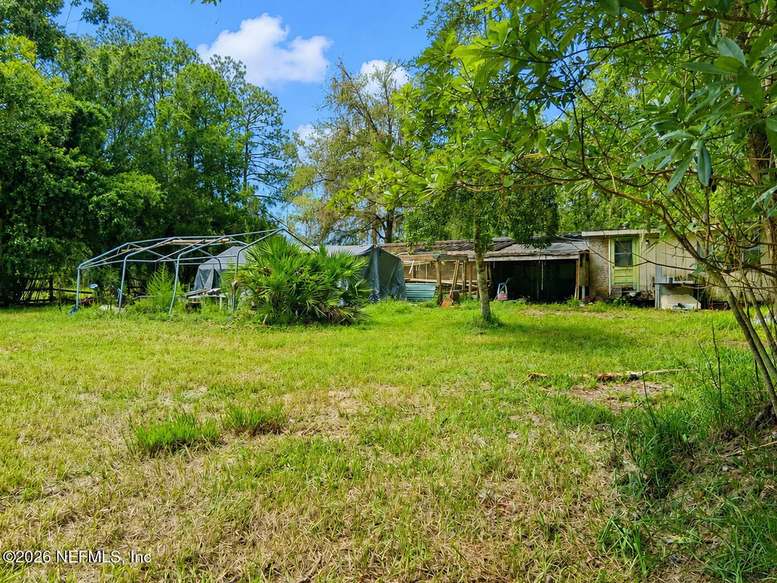 Photo of 106 LAKE SHORE Road