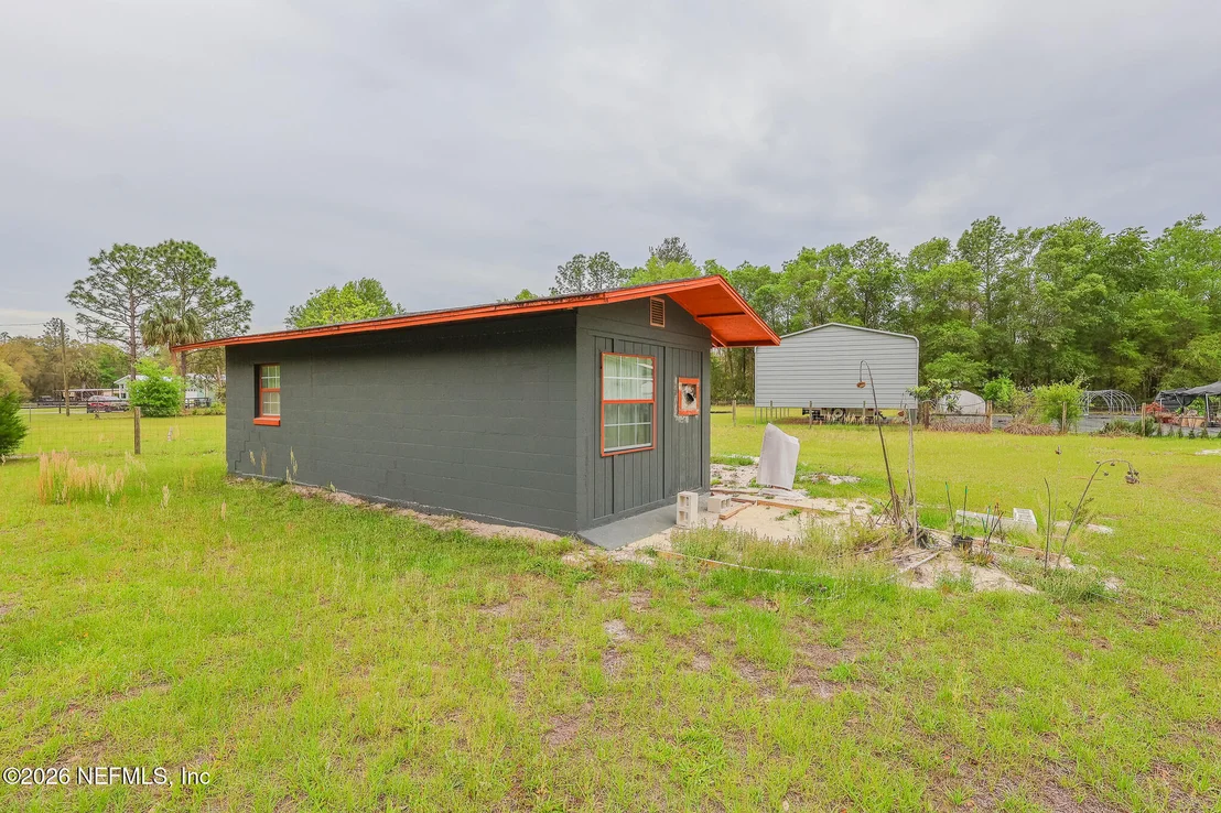 Photo of 239 LYNNE Drive