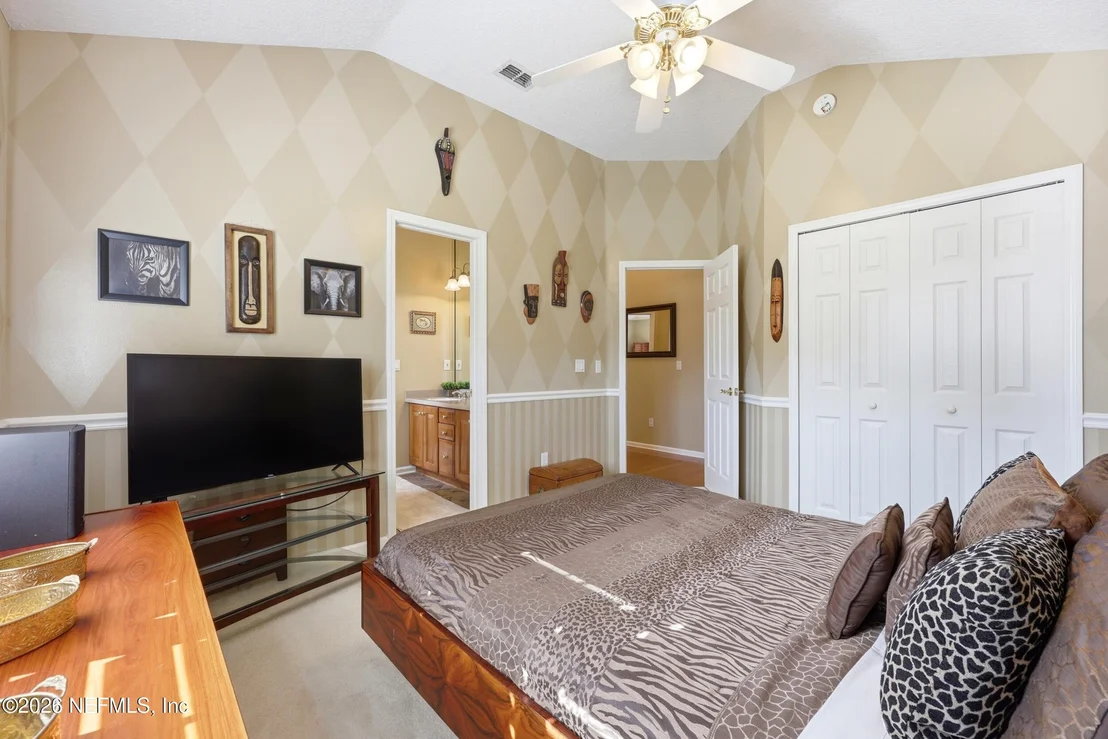 Photo of 1140 HIDEAWAY Drive N