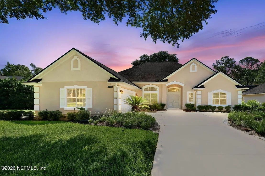 Photo of 7805 RITTENHOUSE Lane