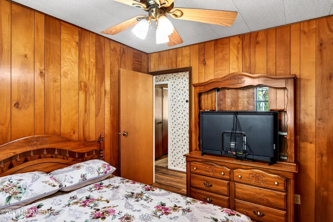 Photo of 43122 PINERIDGE Drive