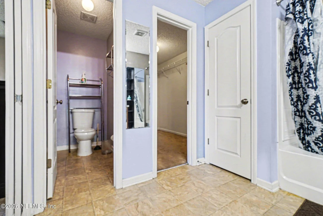 Photo of 6525 SILK LEAF Lane