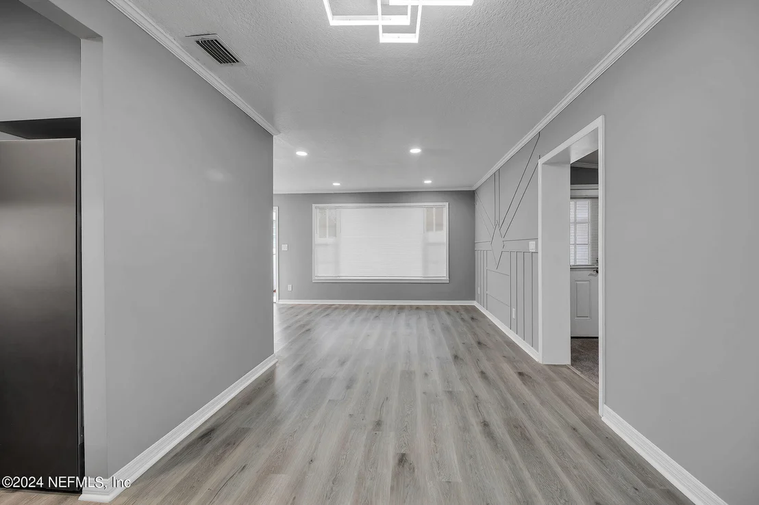 Photo of 6942 ROLLO Road