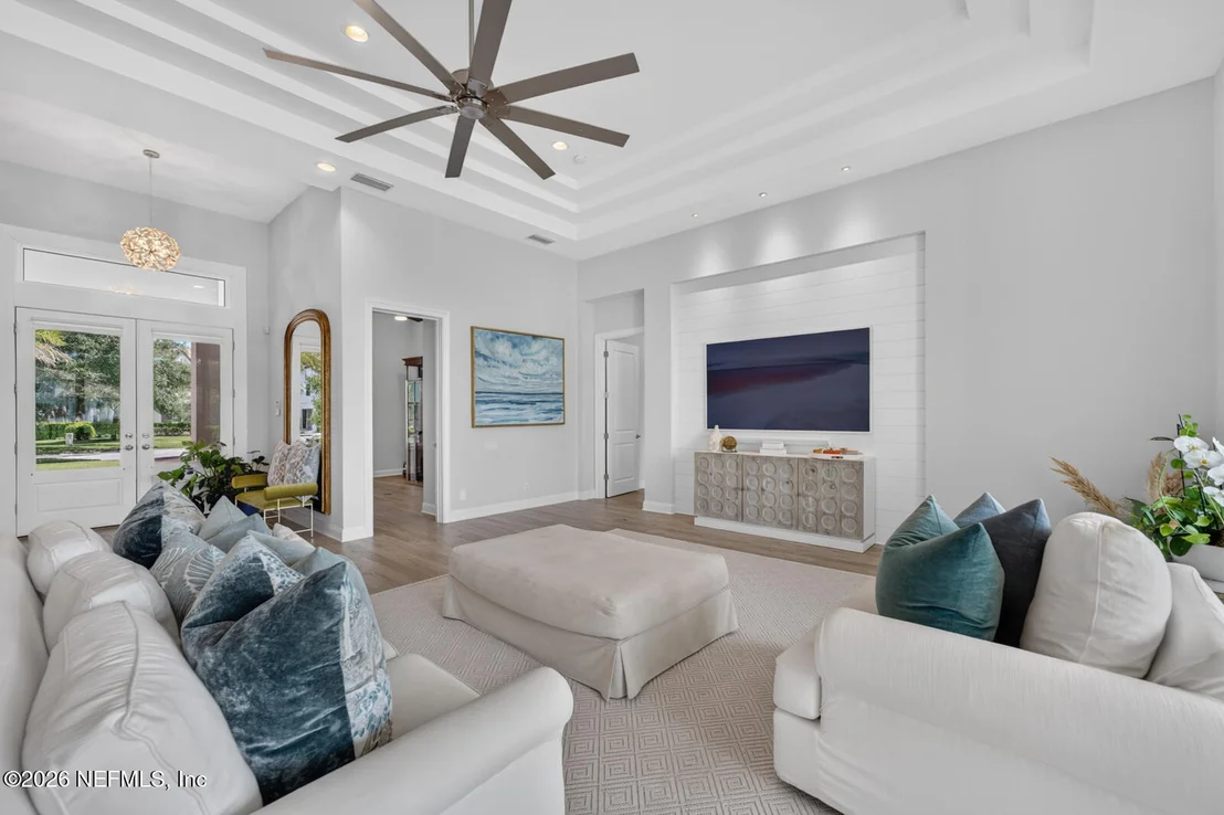 Photo of 5244 COMMISSIONERS Drive