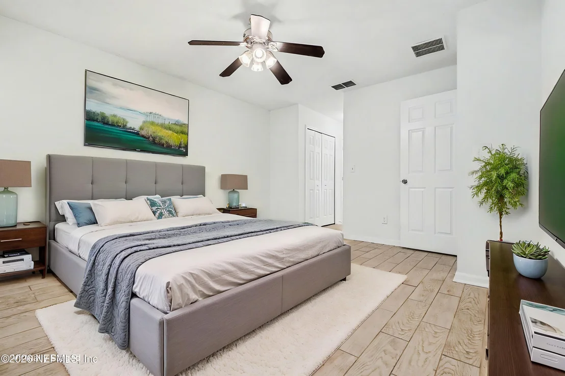 Photo of 1821 HEARTPINE Drive