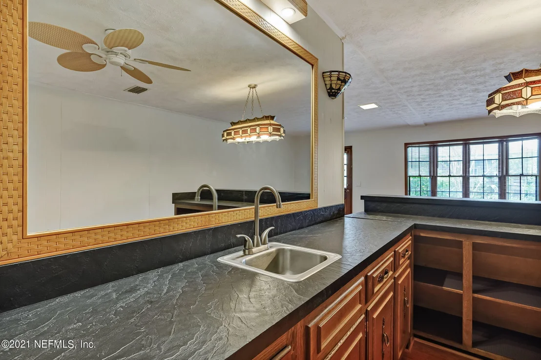 Photo of 11432 RIVER KNOLL Drive
